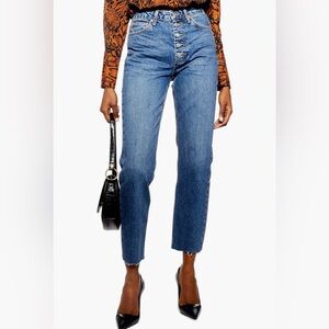 Topshop High Waist Raw Hem Straight Leg
Jeans